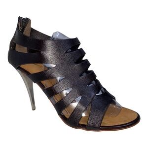 Giuseppe Zanotti Women’s Leather Caged Heels Sz 9 Cutout